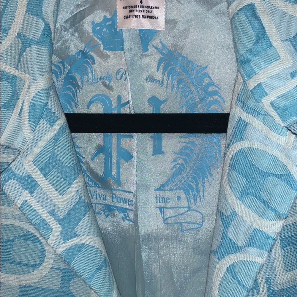 jacket - Picture 2 of 2
